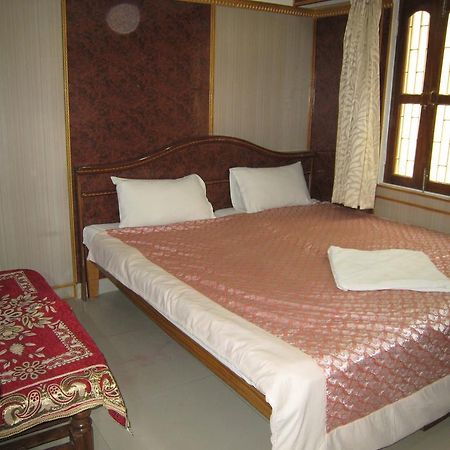 Kedareswar B&B Varanasi Dış mekan fotoğraf